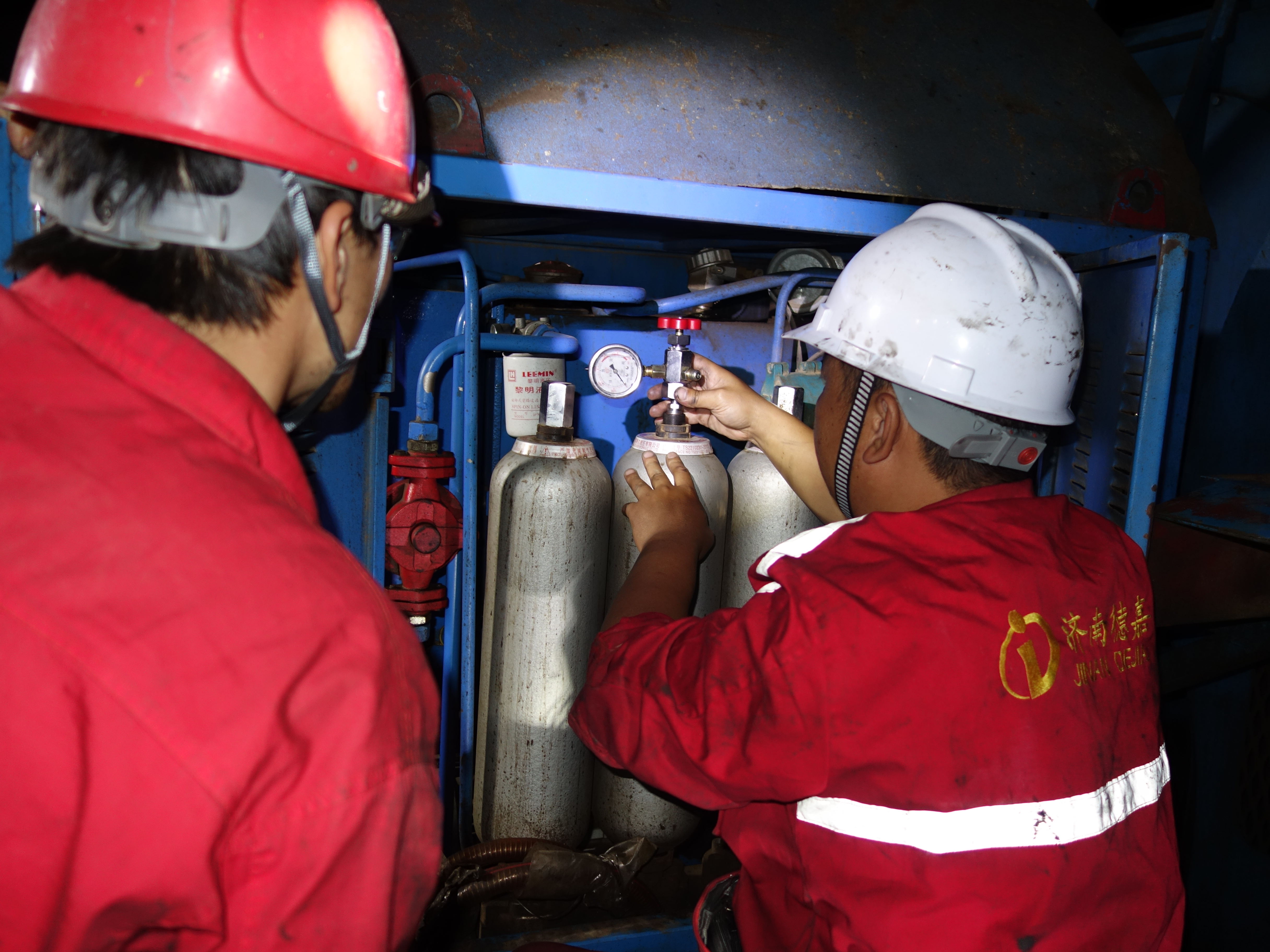 現(xiàn)場(chǎng)服務(wù)